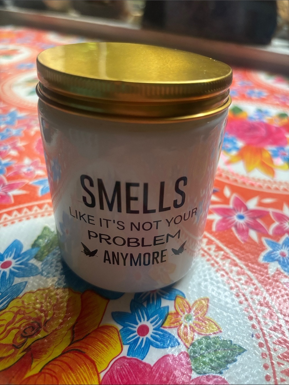 Gold-Lid White Scented soy Candle -